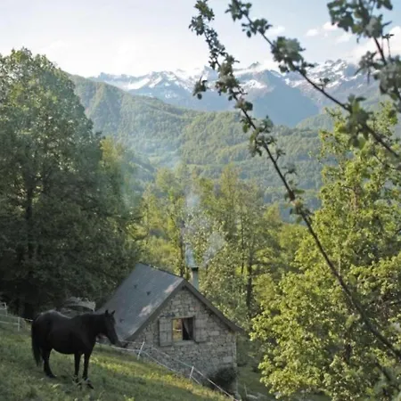 Prázdninový dům House La Grange De Cambouich